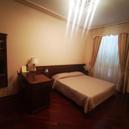 Hotel Villa Verdefiore Appignano  エクステリア 写真