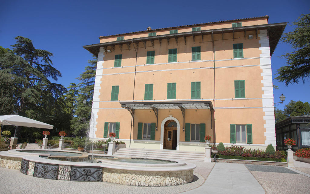 Hotel Villa Verdefiore Appignano  エクステリア 写真