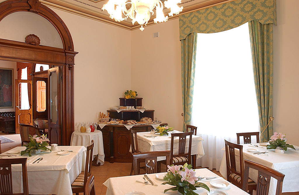 Hotel Villa Verdefiore Appignano  エクステリア 写真